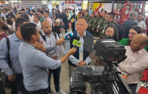 RCN Tv, Caracol Radio, Telemedellín, Teleantioquía, Hora13, Blu Radio, CM&